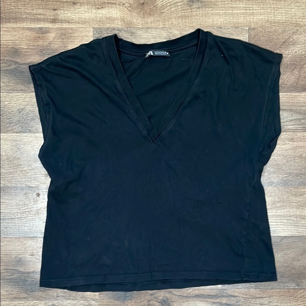 Zara Crop  Black V-Neck Top